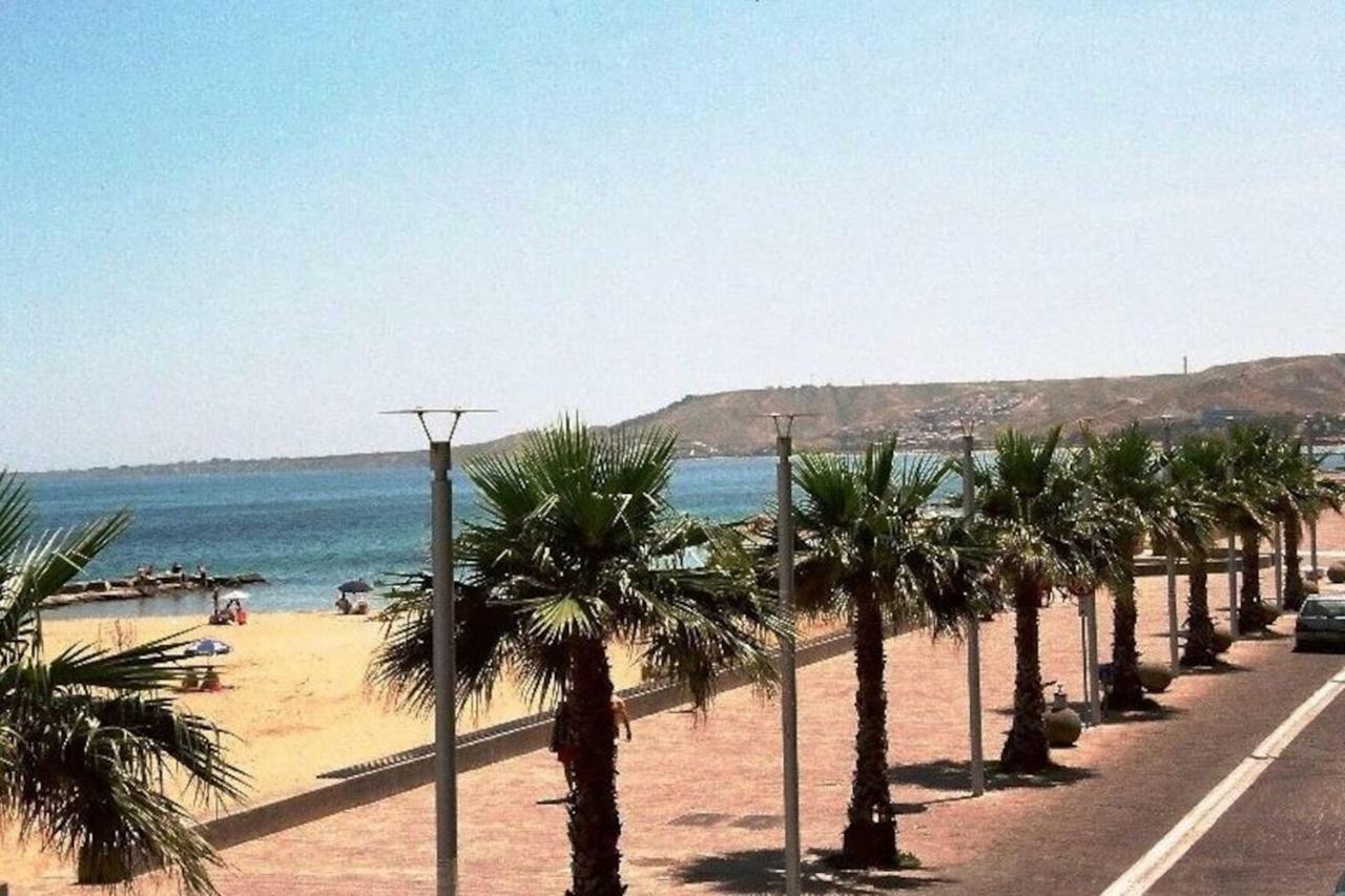 Appartamento La Dolce Vita Crotone Exterior photo